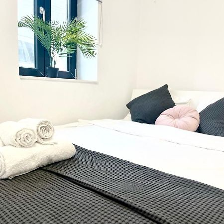 Apollo 1 Apartment Bukarest Kültér fotó